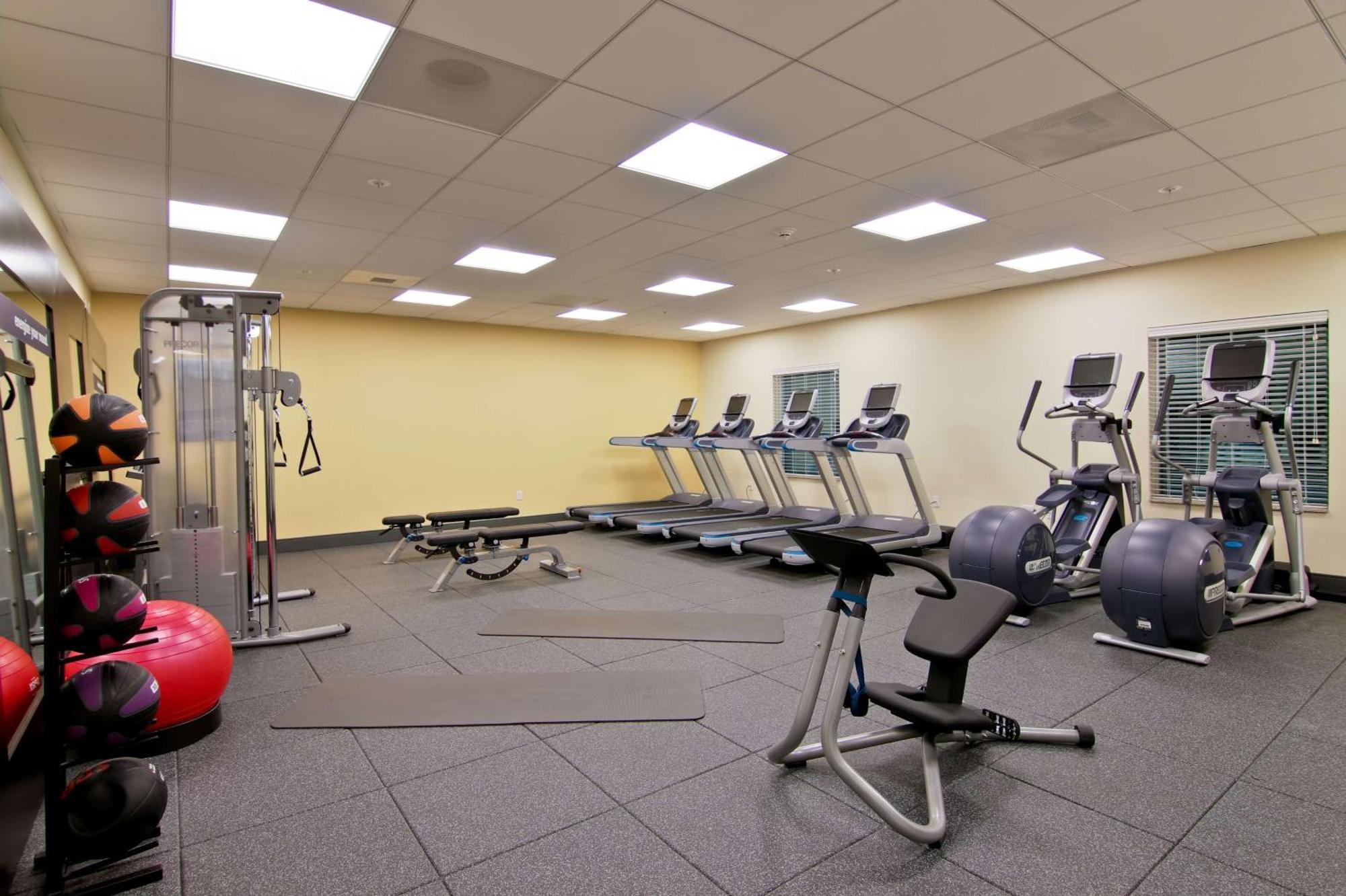 Hampton Inn & Suites Bellevue Downtown/Seattle Екстериор снимка